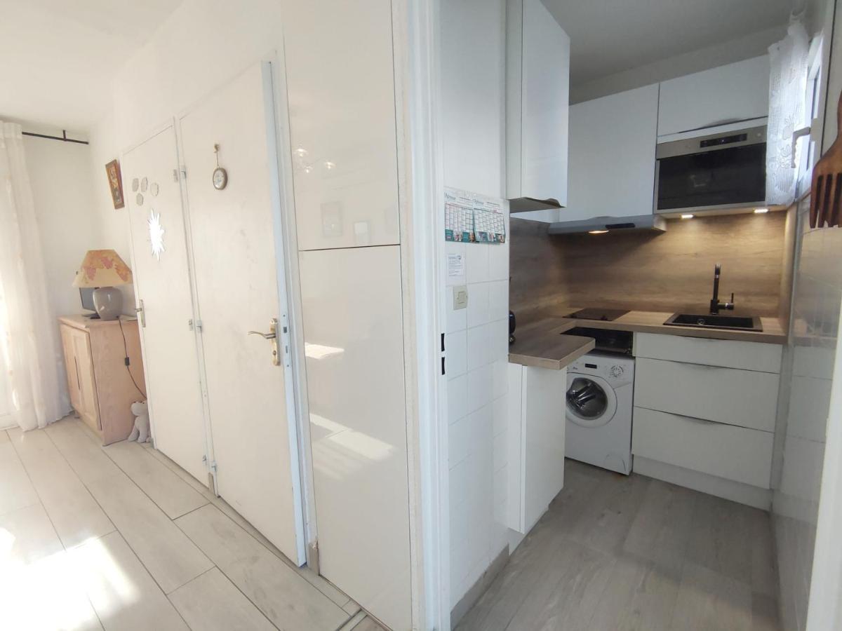 Apartamento T1 Au Calme Avec Clim Et Parking Prive - Fr-1-503-171 Balaruc-les-Bains Exterior foto