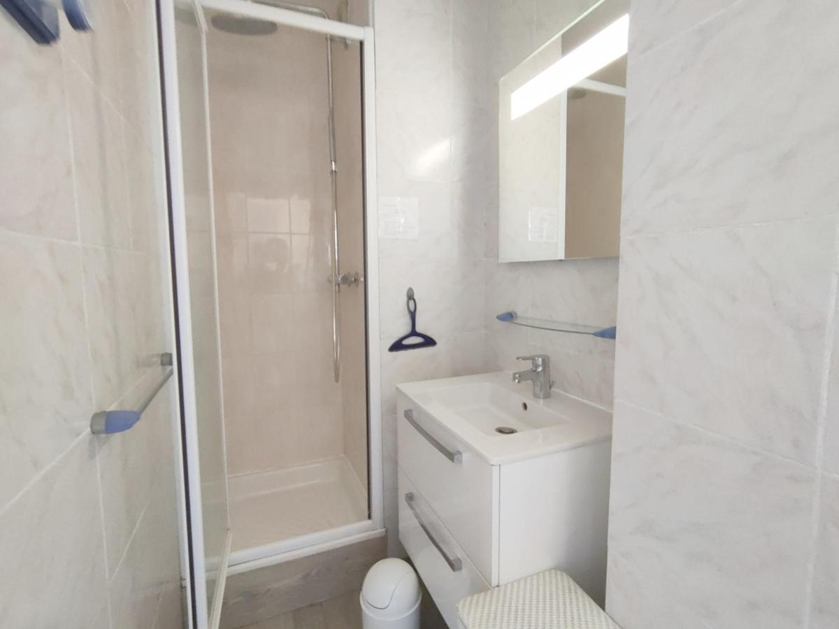 Apartamento T1 Au Calme Avec Clim Et Parking Prive - Fr-1-503-171 Balaruc-les-Bains Exterior foto